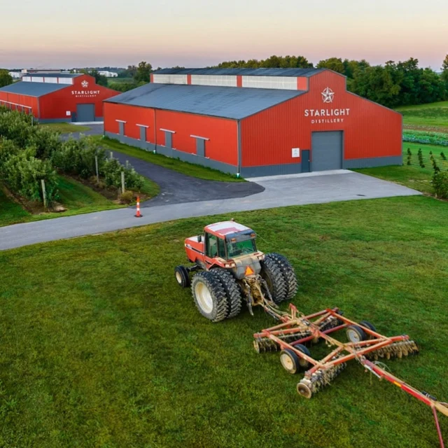 Today we are celebrating National Ag Day!
American agriculture is the foundation of our country. It’s the backbone of a healthy and prosperous nation, made possible by the hard work of America’s farms and farm families who lead the way in preservation and innovation for the health of our planet.

You’ll find more at agday.org

#starlightdistillery #bourbon #agriculture #nationalagday